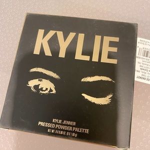 NWT Kylie Cosmetics - Sorta Sweet eyeshadow palette